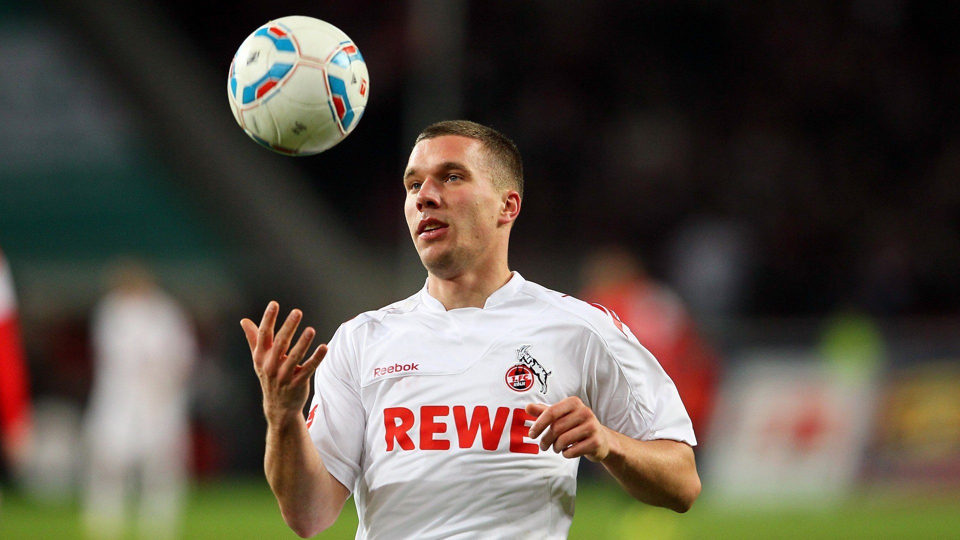 AYXSPORTSAPP-姆巴佩决赛表现失常，球队遭遇滑铁卢，姆巴佩经典比赛